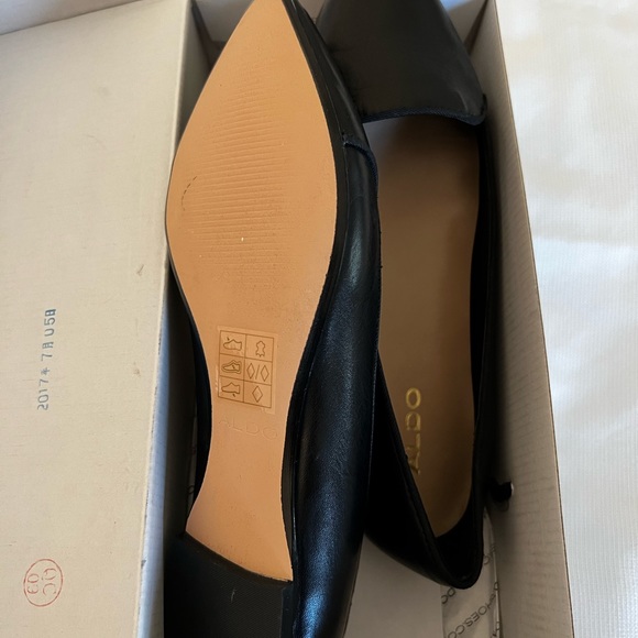 ALDO leather flat shoes - Picture 6 of 6